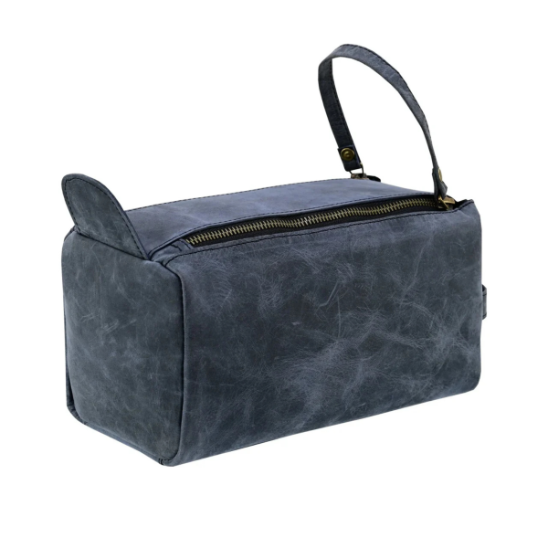 leather wash bag